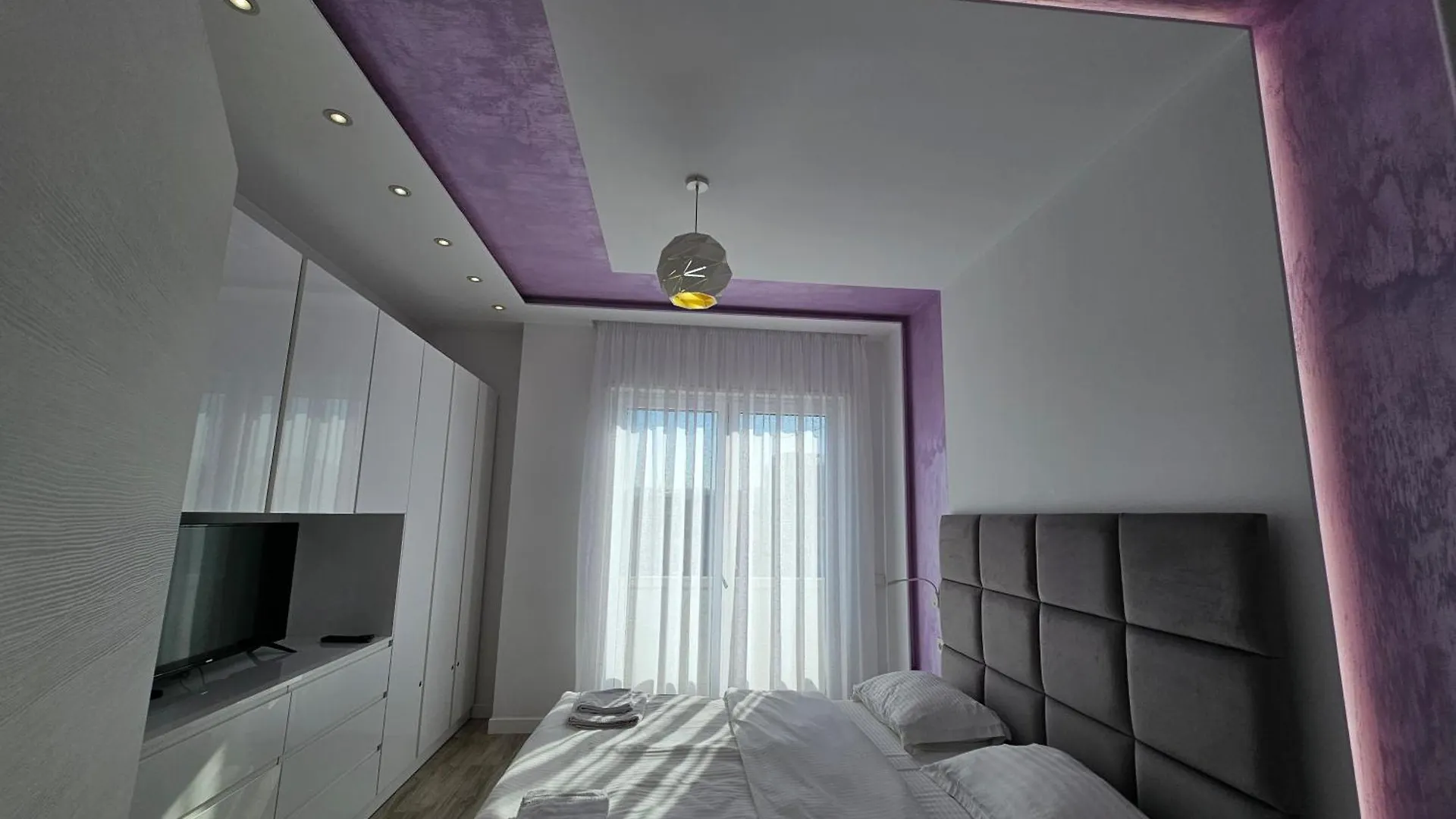 Pyramid Apartment Tirana Albania